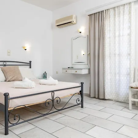 Depis Ebiria Appartement Naxos City Buitenkant foto
