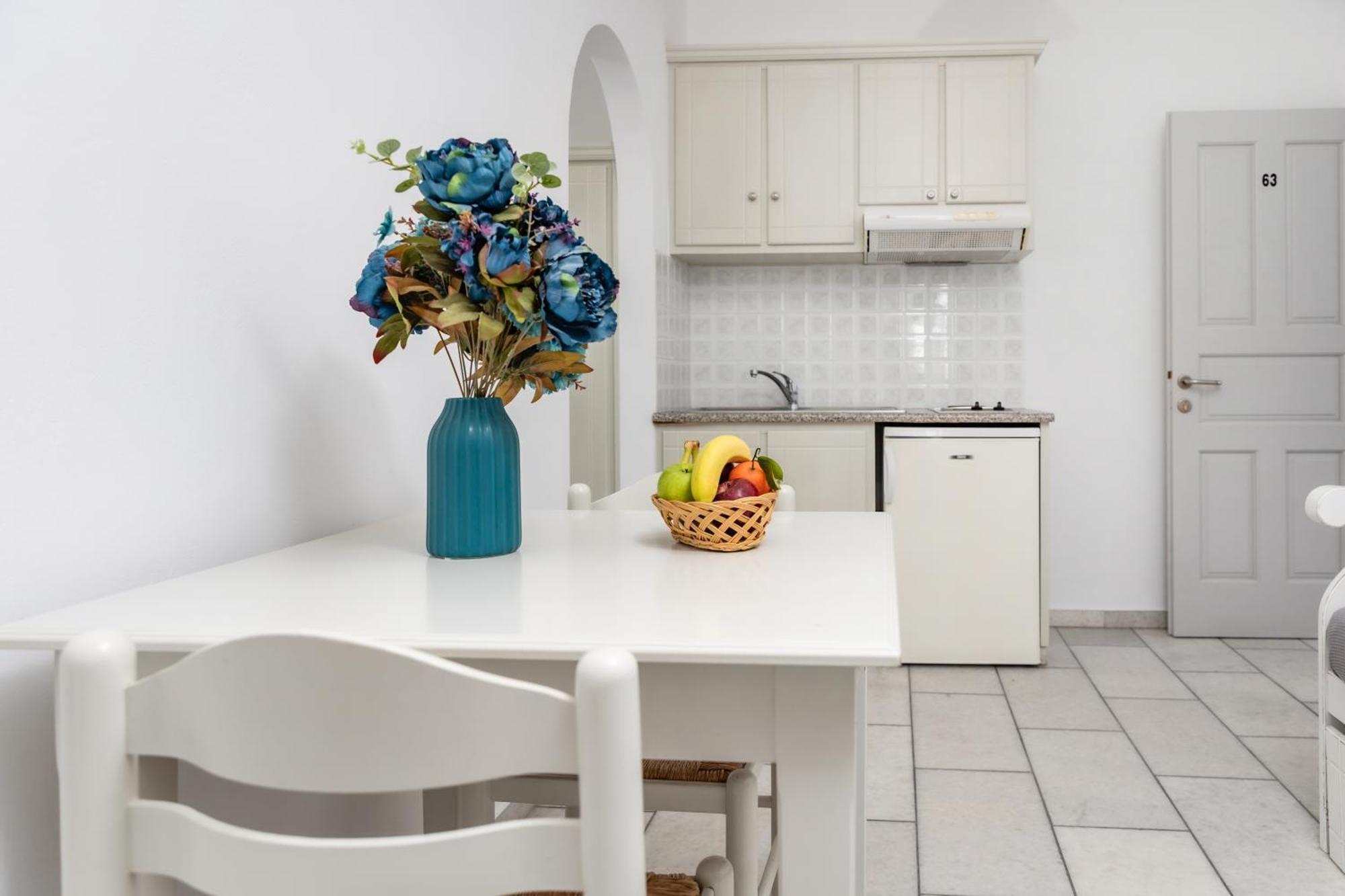 Apartment Depis & *